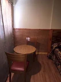 Budget Inn Lake George - Image 5