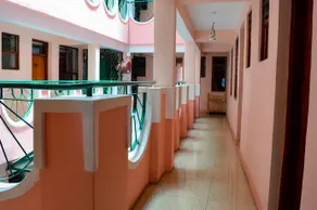 Rivers Corner Hotel - Image 3