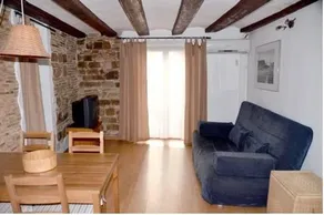 Born Picasso Apartamentos - Image 3