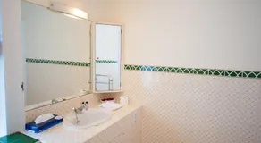 159 Knightsbridge - Image 4