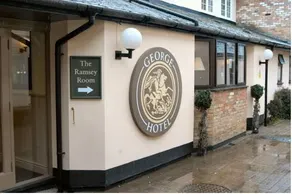 The George Hotel - Image 2