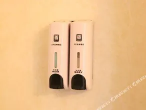 7 Days Inn Linxia Liujiaxia Xiaoshenzi Store - Image 2