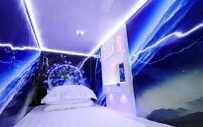 STAR 68 INTERNATIONAL CAPSULE HOSTEL - Image 5