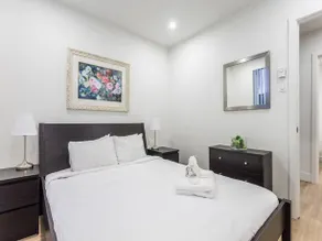 Grand 6BR in Downtown MTL by Sonder - Image 3