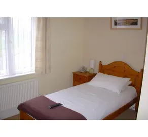 Gorilla African Guest House - Image 2