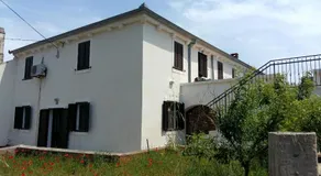 Melada - Image 5