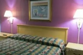 Skyway Motel - Image 3