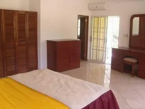 Villa Enrique - Image 2