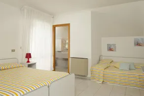 Hotel La Maestra - Image 2