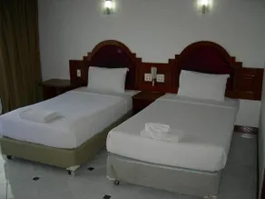 Patong Seaside Mansion - Image 3