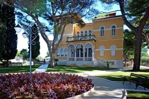 Village Laguna Bellevue - Image 2