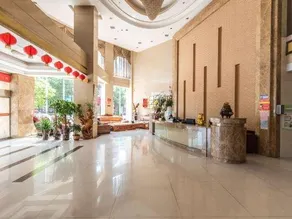 Bobbin Hotel - Image 2