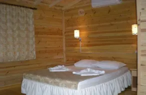 Lagina Pension - Image 2