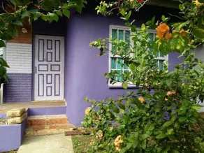 Purple House Hostel David - Image 2