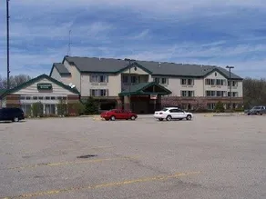 Travelers Inn Convention Ctr - Image 2