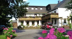 Hotel-Pension Am Wäldchenborn - Image 2