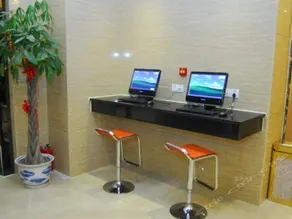 Chengjing LIFE HOTEL (Shanghai Pujiang Shendu Road Metro Station) - Image 3