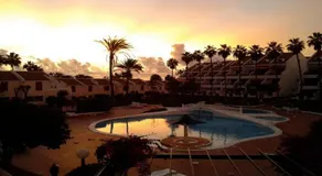 Great Beachside Duplex in Playa de Las Americas - Image 2