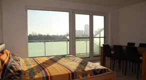 Danube Apartment with City View - Image 3