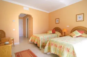 Penthouse Venalmar - Image 3