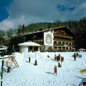 Alphof - Image 3