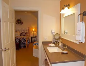 The Lodgings At Pioneer Lane - Image 2