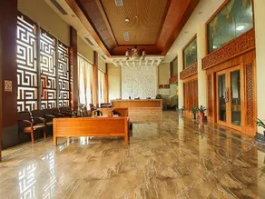 Nanhai Business Hotel - Image 5