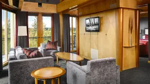 Azuridge Estate Hotel - Image 4