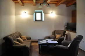 Vár-Kert Vendégház - Image 3