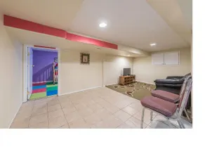 Holiday Home 4 Street - Image 3
