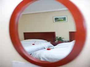 GreenTree Inn Suzhou Yangchenghu International Crab City Qianshuiwan Express Hotel - Image 4