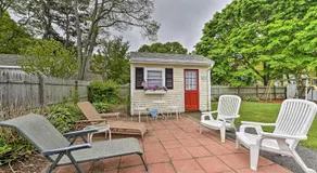 Charming East Falmouth Home Walk to Private Beach - Image 4