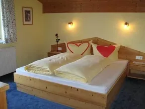 Chalet Just Ferienhaus Alleine Zu Bewohnen - Image 3