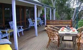 Cricklewood Cottage - Image 3