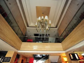 Joy Hotel - Image 5
