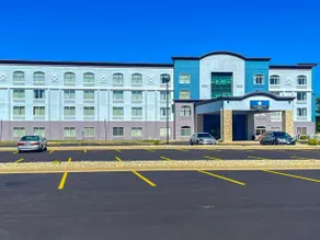 Magnuson Grand Madison - Image 2