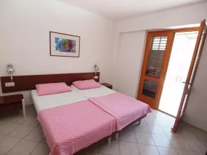 Apartmani Mustapic-Vacation Rentals Makarska proximity to beach book direct - Image 3