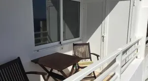 relax - Image 3