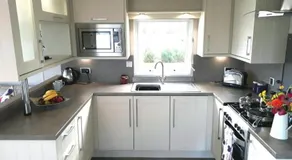Lodge Retreat - Woodland Bunker - Image 4