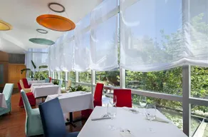 SHERATON WALL CENTRE HOTEL - Image 3