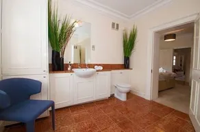 Veeve Welbeck Street 5 Minutes Walk From Oxford Street Westminster - Image 5