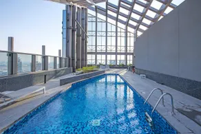 One Lux Stay at Sparkle Tower Dubai Marina - Image 4