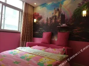 LINGLONG HOSTEL - Image 5