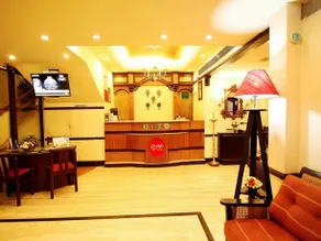 OYO Premium JOS Junction - Image 4