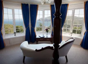 Lynton Cottage Sea View Apartments - Image 5