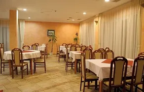 Thermál Hotel Szivek - Image 3