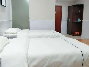 Gaoqi Holiday Hotel (Chongqing Daping Hospital Metro Station) - Image 4