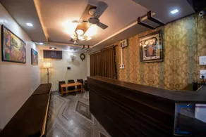 OYO 39404 Hotel Satyam - Image 1