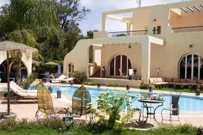 Villa Riadana - Image 3