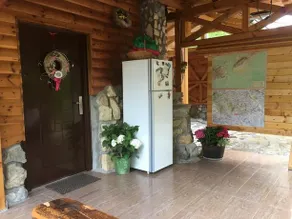 Fairytale Chalet House - Image 4